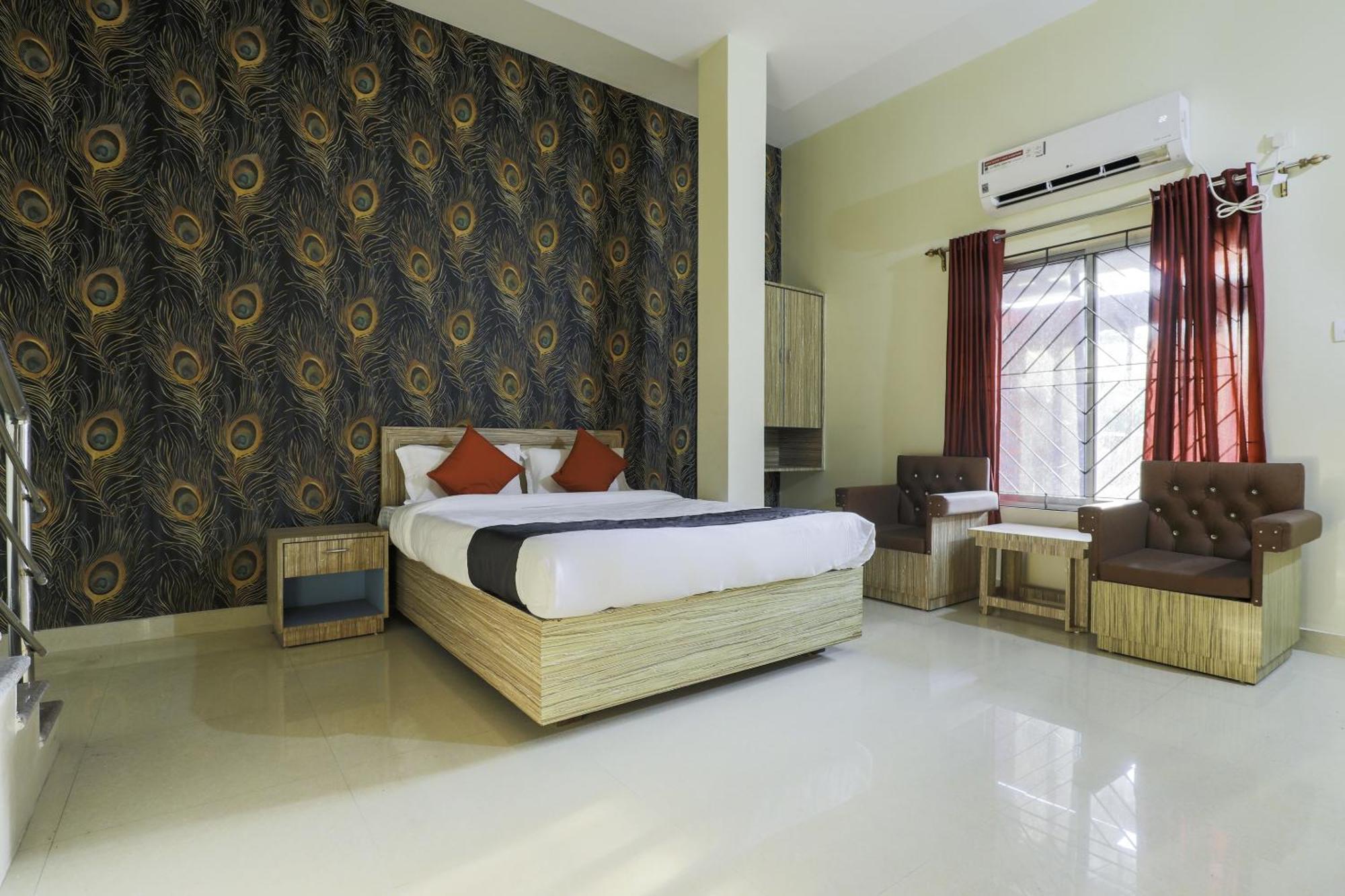Collection O Hotel Kaku Palasbari Dış mekan fotoğraf