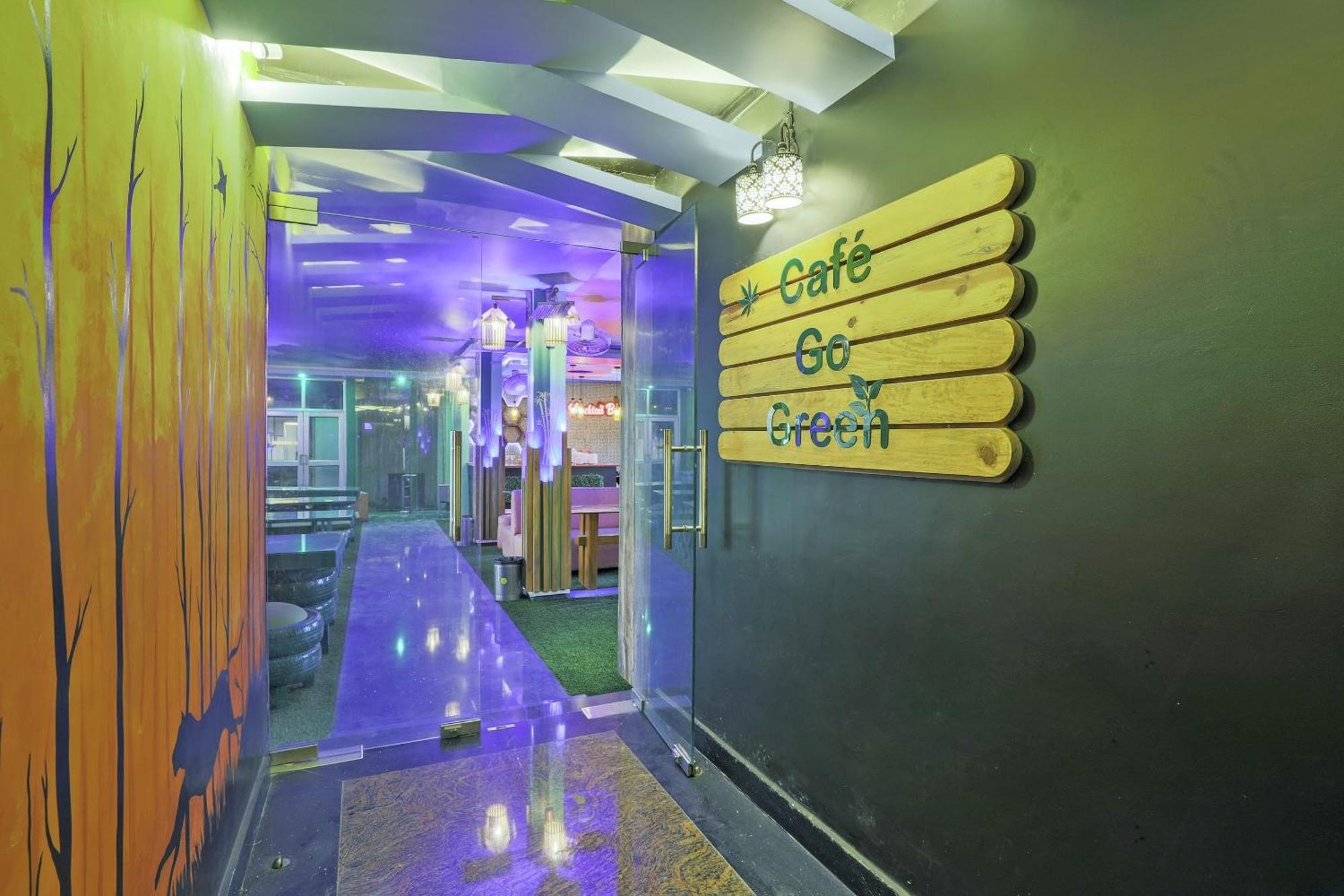 Collection O Hotel Kaku Palasbari Dış mekan fotoğraf