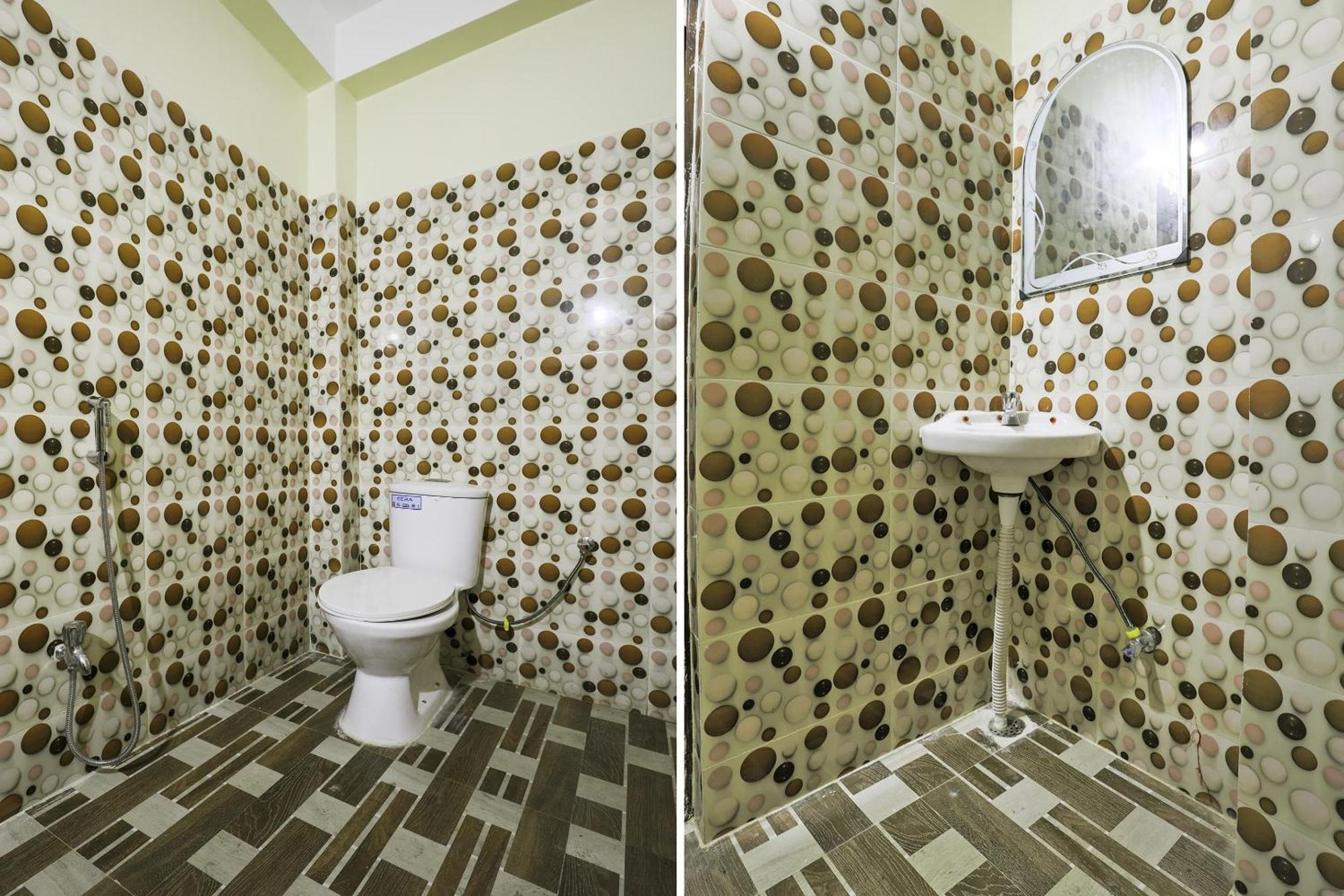 Collection O Hotel Kaku Palasbari Dış mekan fotoğraf